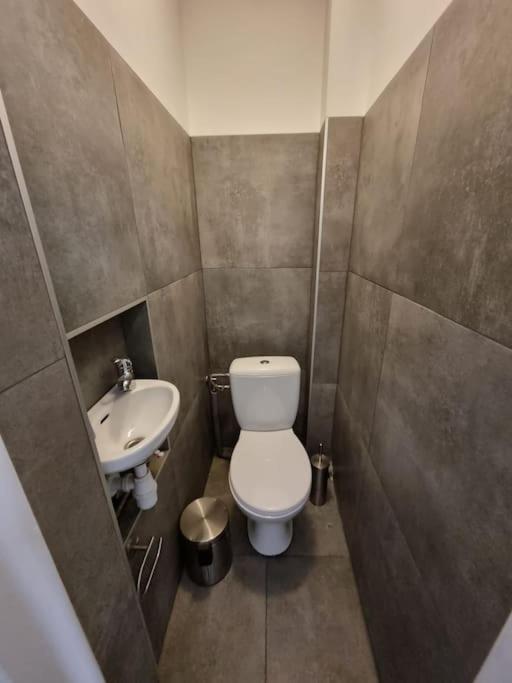 Fantastic Krk - Kr63 Pokoj F Cracovie Extérieur photo